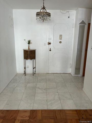 450 Shore Road 4 H, Long Beach, NY 11561