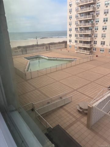 450 Shore Road 4 H, Long Beach, NY 11561