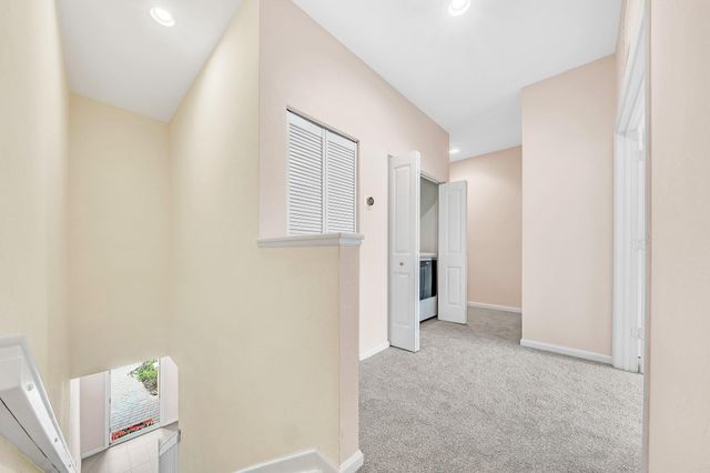 4208 N Dixie Highway 25, Oakland Park, FL 33334