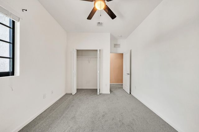 4208 N Dixie Highway 25, Oakland Park, FL 33334