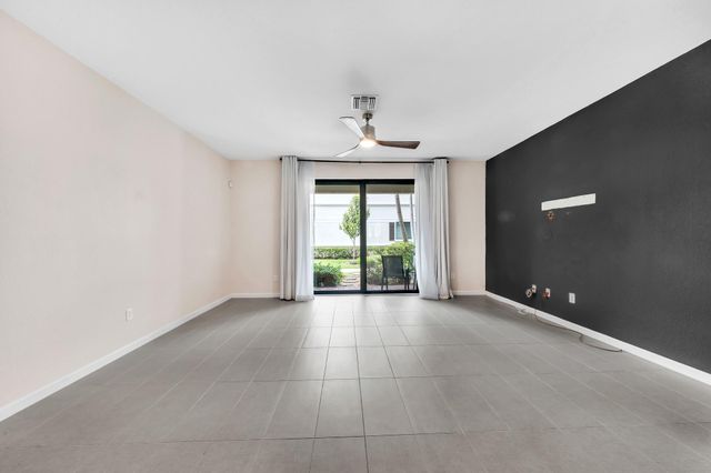 4208 N Dixie Highway 25, Oakland Park, FL 33334