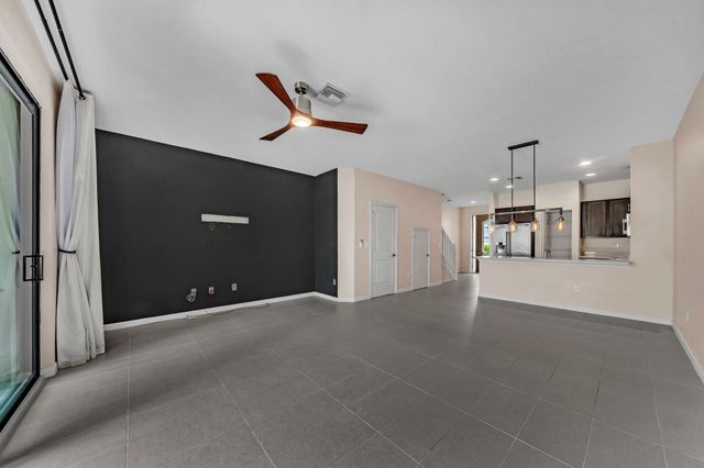 4208 N Dixie Highway 25, Oakland Park, FL 33334