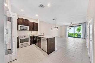 4208 N Dixie Highway 25, Oakland Park, FL 33334