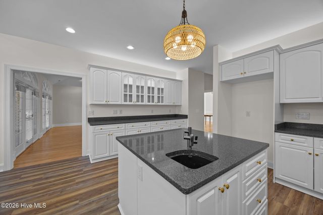 699 Country Club Drive, Oak Island, NC 28465