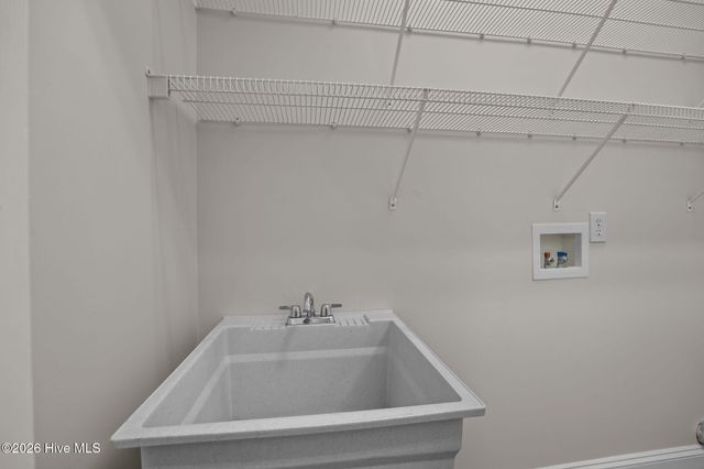 699 Country Club Drive, Oak Island, NC 28465