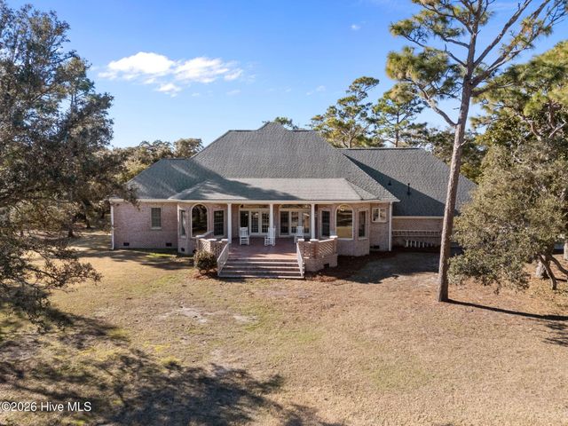 699 Country Club Drive, Oak Island, NC 28465
