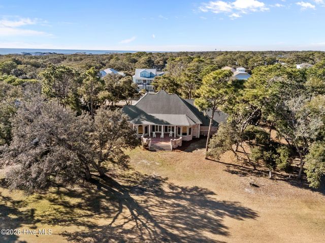 699 Country Club Drive, Oak Island, NC 28465