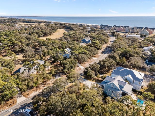 699 Country Club Drive, Oak Island, NC 28465