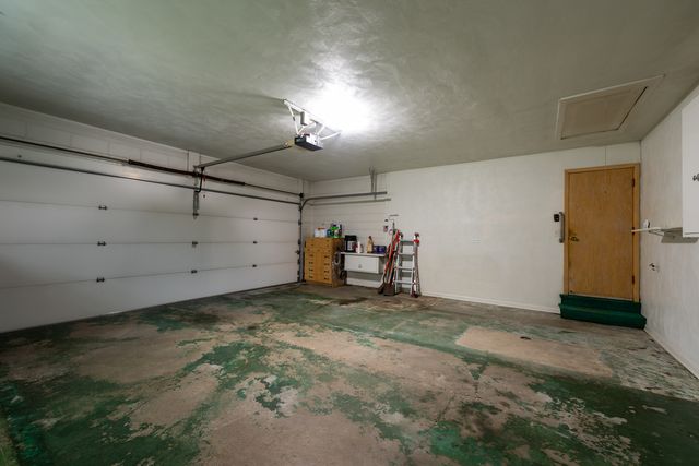 10916 Kingston Street, Westchester, IL 60154