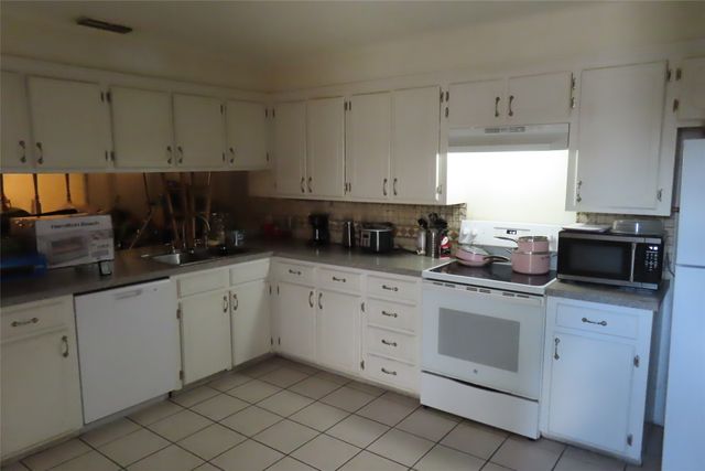 315 N Arkansas Street, Springhill, LA 71075