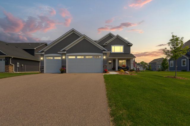 17821 Meadows Way SE, Prior Lake, MN 55372