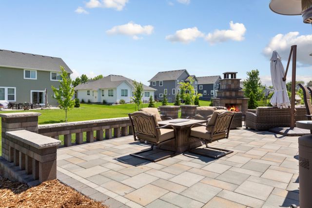 17821 Meadows Way SE, Prior Lake, MN 55372