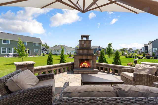 17821 Meadows Way SE, Prior Lake, MN 55372
