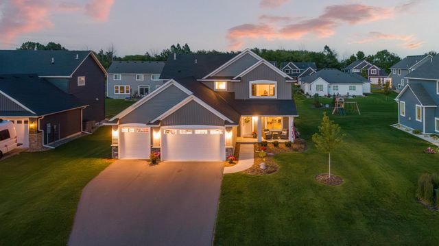 17821 Meadows Way SE, Prior Lake, MN 55372