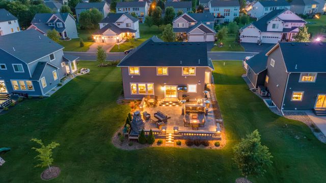 17821 Meadows Way SE, Prior Lake, MN 55372