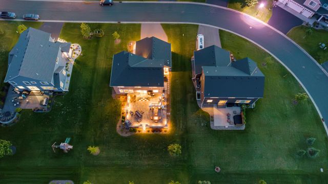 17821 Meadows Way SE, Prior Lake, MN 55372