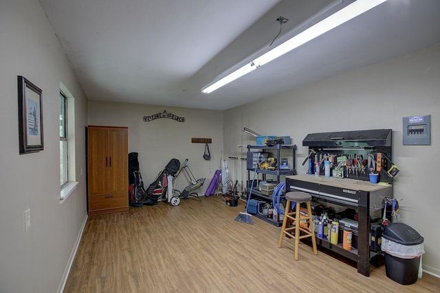 4540 Creamer Creek Road, La Grange, TX 78945