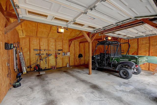 4540 Creamer Creek Road, La Grange, TX 78945
