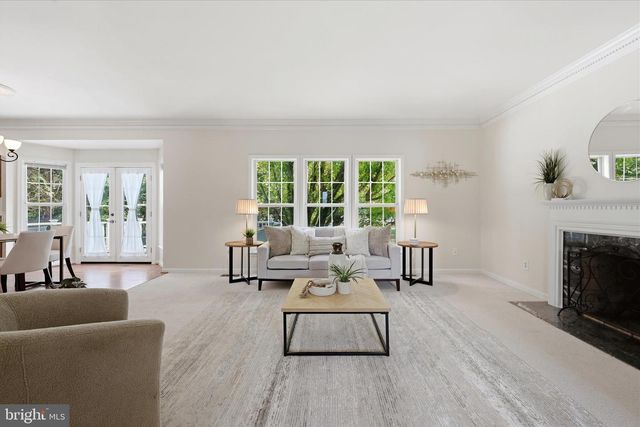2299 HITCHCOCK DR, Reston, VA 20191