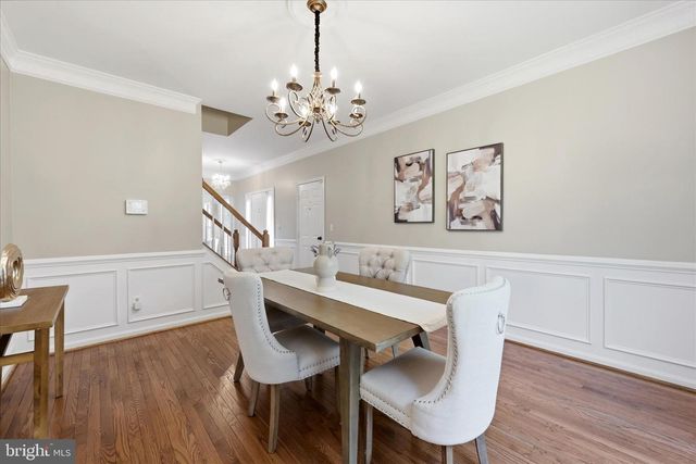 2299 HITCHCOCK DR, Reston, VA 20191