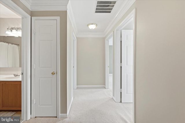 2299 HITCHCOCK DR, Reston, VA 20191