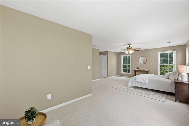 2299 HITCHCOCK DR, Reston, VA 20191