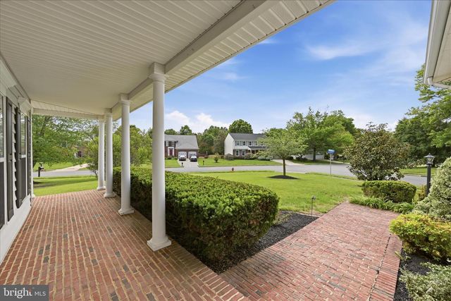 2299 HITCHCOCK DR, Reston, VA 20191