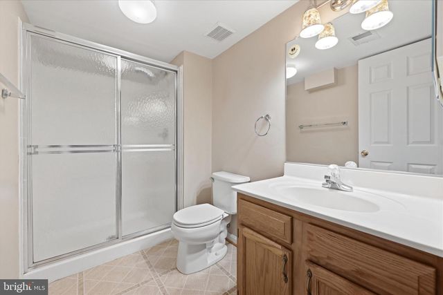 2299 HITCHCOCK DR, Reston, VA 20191