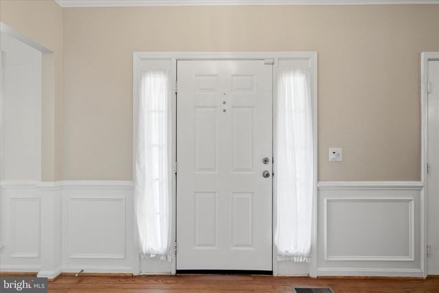 2299 HITCHCOCK DR, Reston, VA 20191
