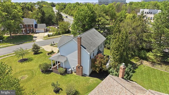 2299 HITCHCOCK DR, Reston, VA 20191