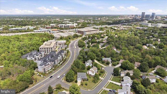 2299 HITCHCOCK DR, Reston, VA 20191