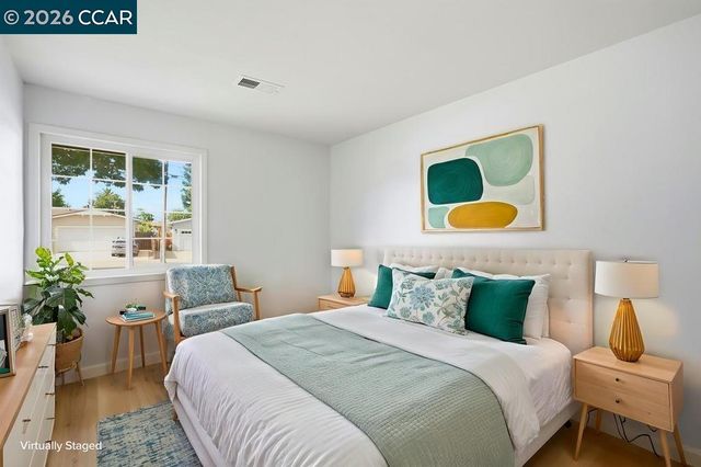 3537 Thunderbird Dr, Concord, CA 94520
