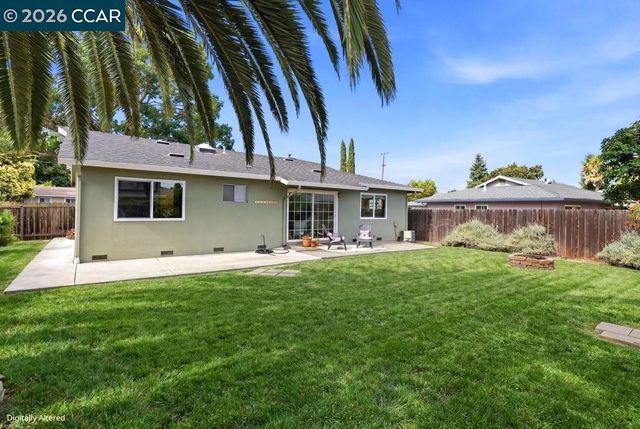 3537 Thunderbird Dr, Concord, CA 94520