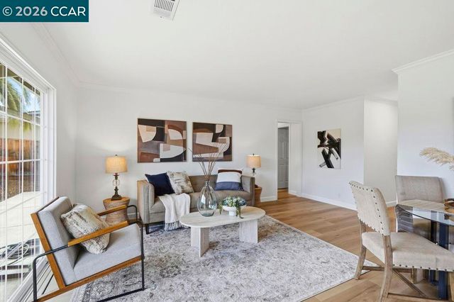 3537 Thunderbird Dr, Concord, CA 94520