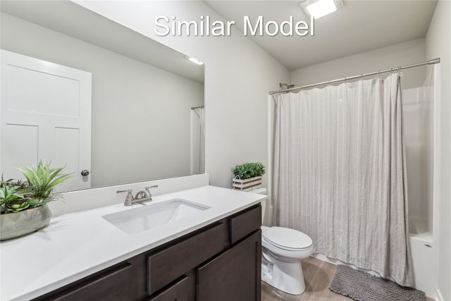 928 Lavender Lane, Pella, IA 50219