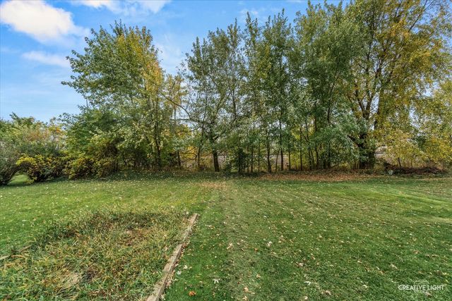 627 James Street, Hinckley, IL 60520