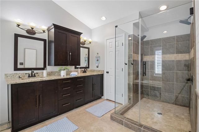500 Rosedown Way, Johns Creek, GA 30022