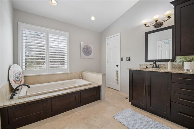 500 Rosedown Way, Johns Creek, GA 30022