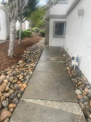 4328 Conejo Dr, Danville, CA 94506