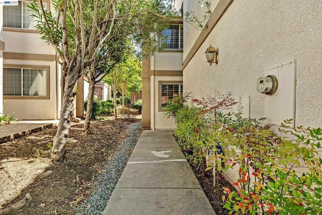 4328 Conejo Dr, Danville, CA 94506