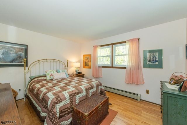 57 Lounsberry Hollow Rd, Vernon Twp., NJ 07461