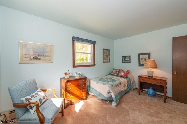 57 Lounsberry Hollow Rd, Vernon Twp., NJ 07461