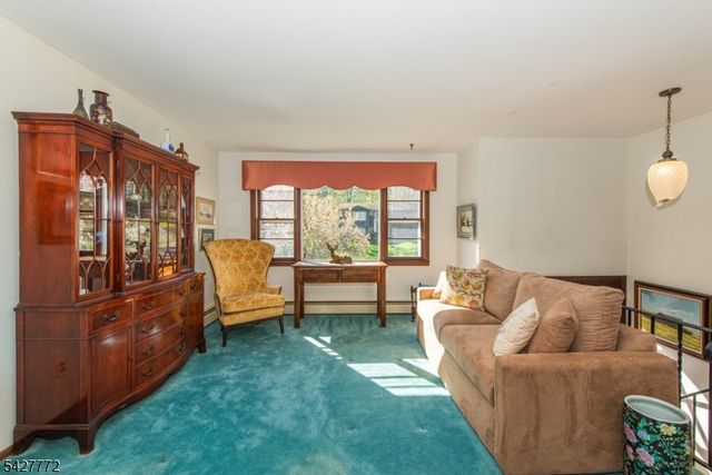 57 Lounsberry Hollow Rd, Vernon Twp., NJ 07461