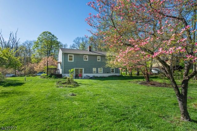57 Lounsberry Hollow Rd, Vernon Twp., NJ 07461