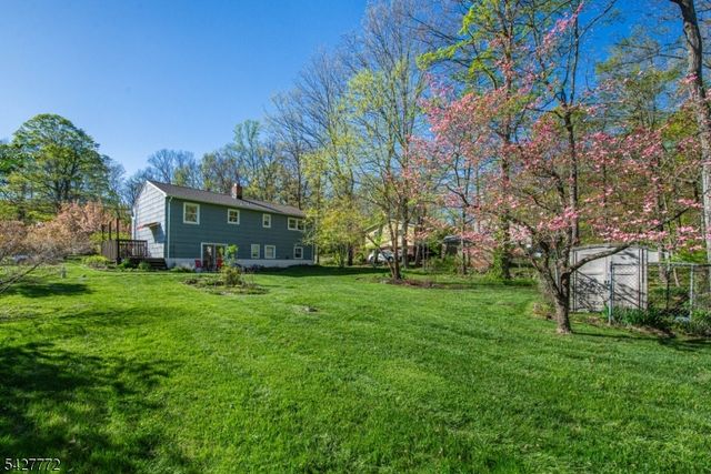57 Lounsberry Hollow Rd, Vernon Twp., NJ 07461