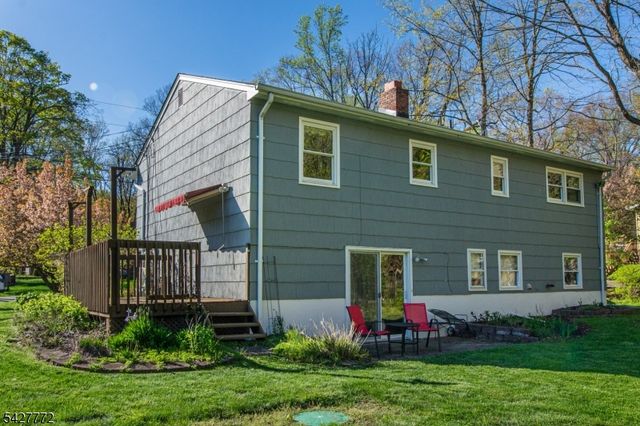57 Lounsberry Hollow Rd, Vernon Twp., NJ 07461