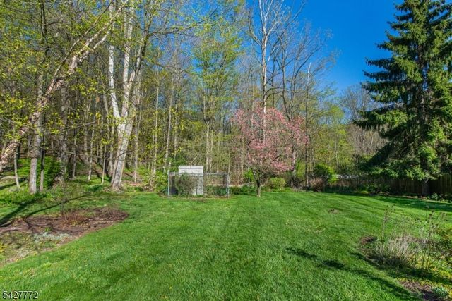 57 Lounsberry Hollow Rd, Vernon Twp., NJ 07461