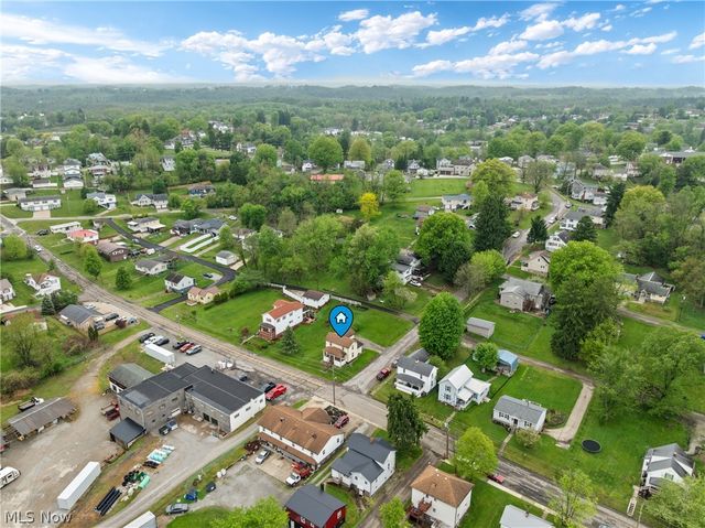 160 S Sugar Street, St Clairsville, OH 43950