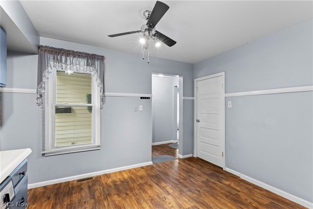 160 S Sugar Street, St Clairsville, OH 43950