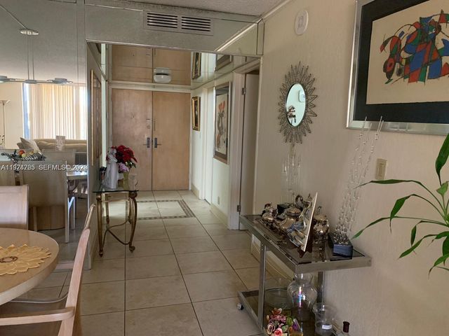 8877 Collins Avenue 506, Surfside, FL 33154
